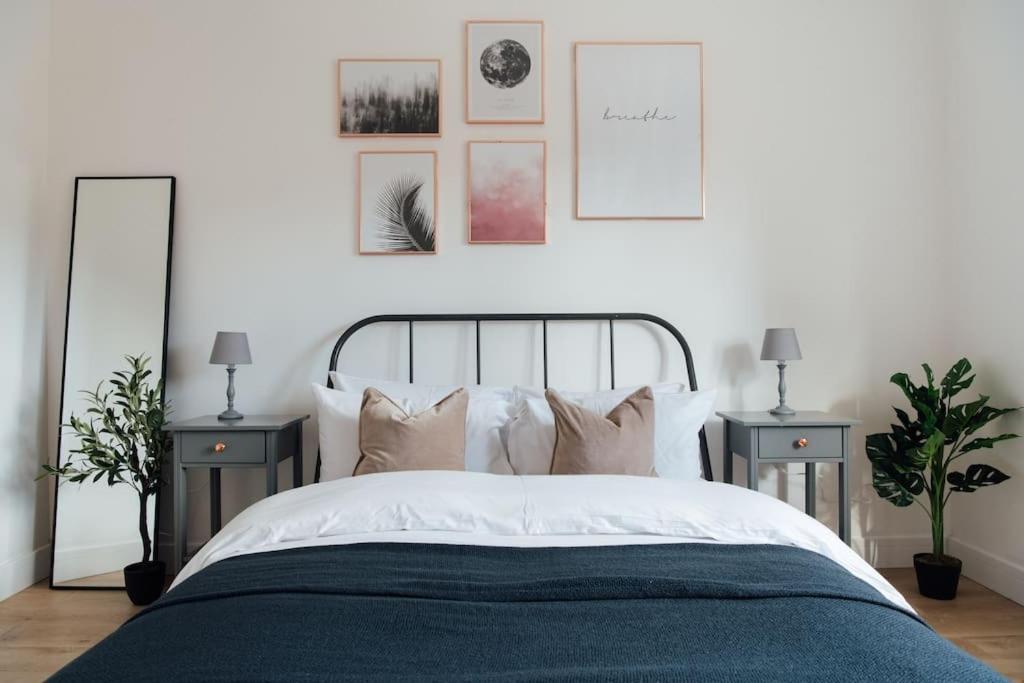 Stylish 2 Bedroom Flat In Ilford, London Kültér fotó